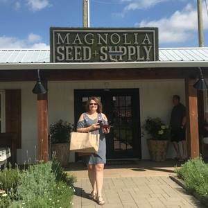 Meet your Posher, Sara